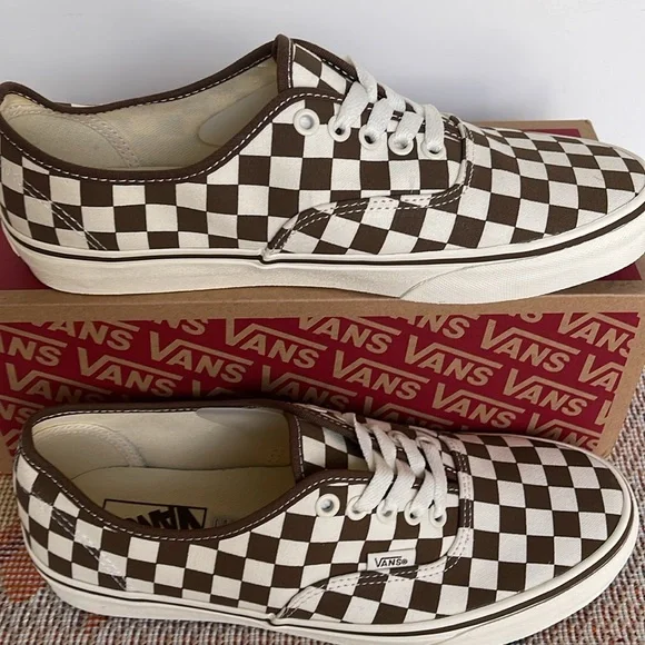 Vans Men’s Authentic Checkerboard Brown
VN000BW5BRO
SNEAKERS - Picture 3 of 16